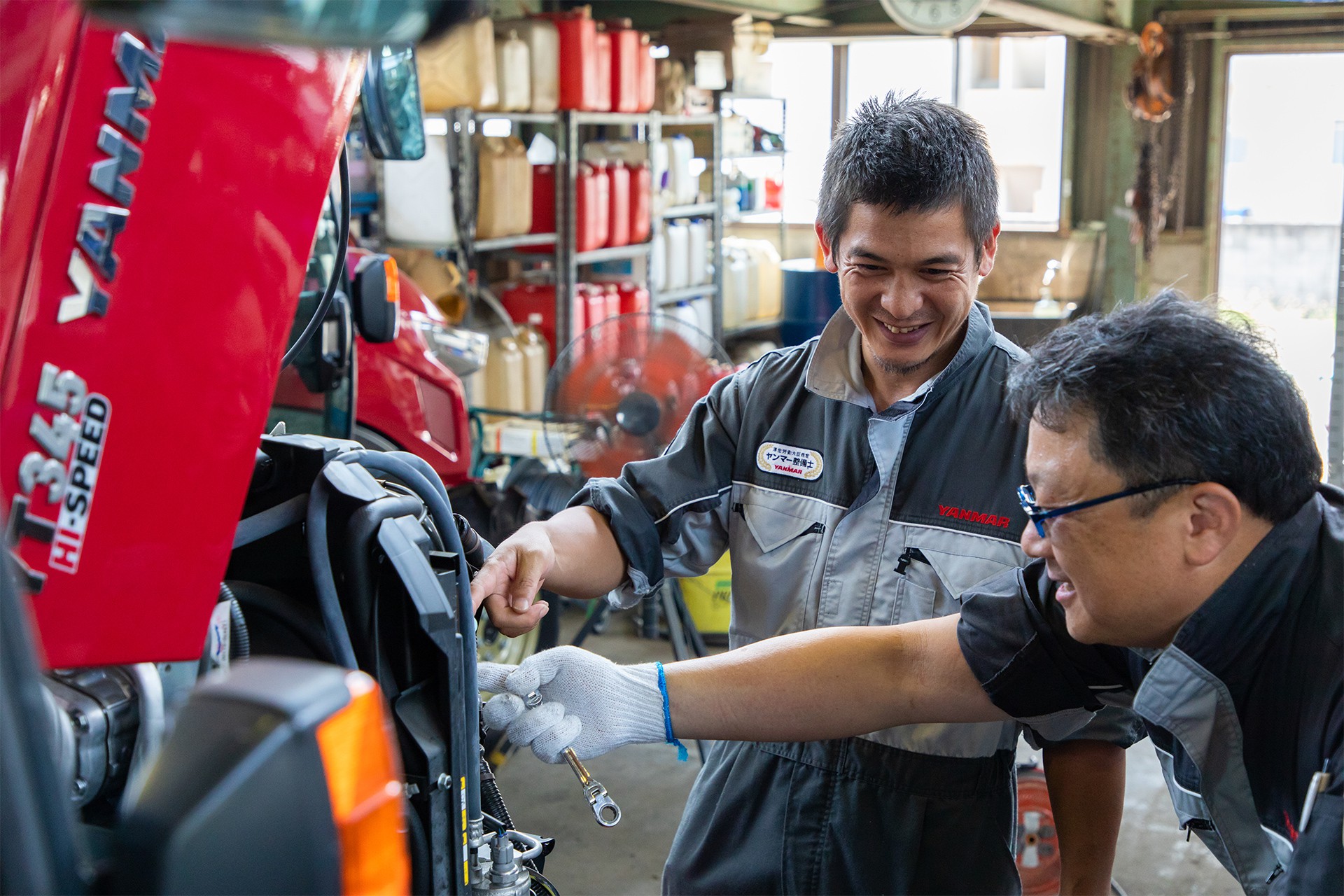 本社の正社員 設備・メンテナンス メーカー 小売・流通求人イメージ