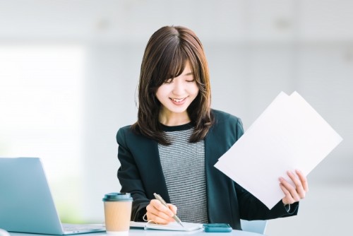 キャリアサポート部の契約社員 その他営業系職種 一般事務・営業事務 インターネット・Webサービス ソフトウェア・通信 人材の求人情報イメージ1